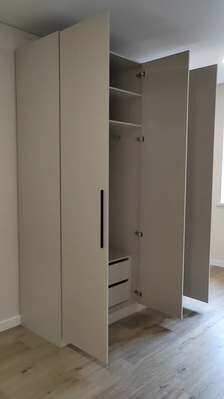 Ντουλάπα 3